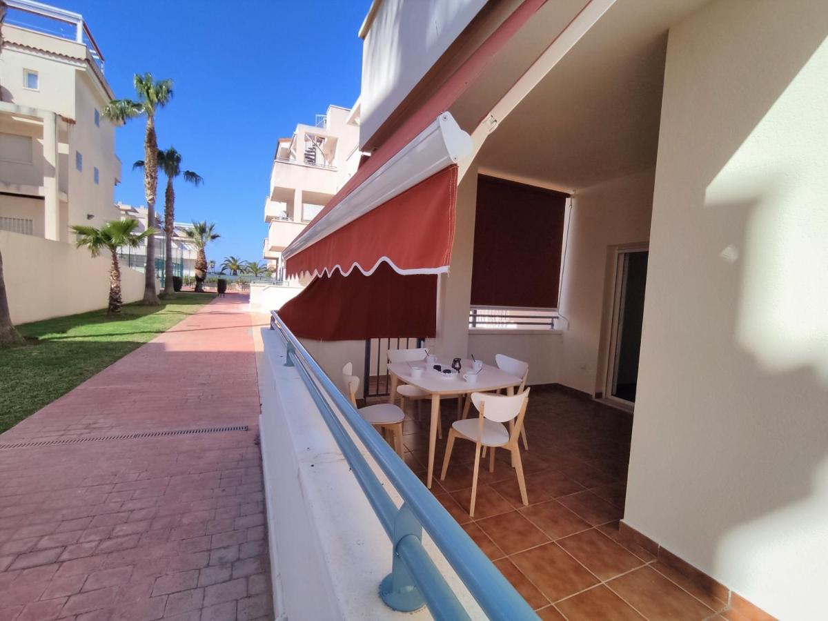 Bajo Con Terraza En Urbanizacion Familiar - Arenas Albert Villas Alcoceber Exterior photo